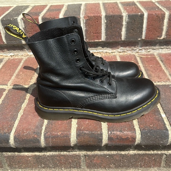 Dr. Martens 1460 Virgina Pascal black leather boots women’s - Picture 4 of 15